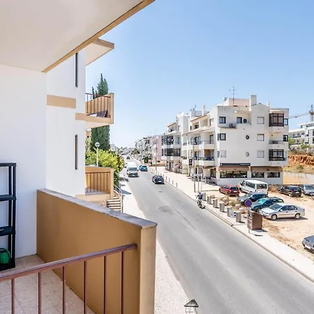 On The Way!* Habitación en casa particular Portimão